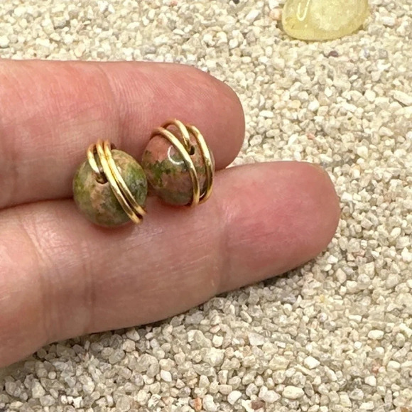 Unakite halo spheres stud earrings/ grounding stone for Scorpio - Picture 2 of 6